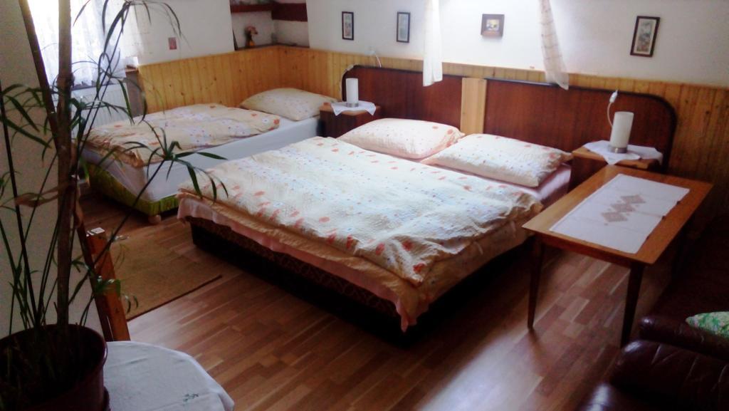U Tri Kocek Hotel Jablonné v Podještědí Bagian luar foto